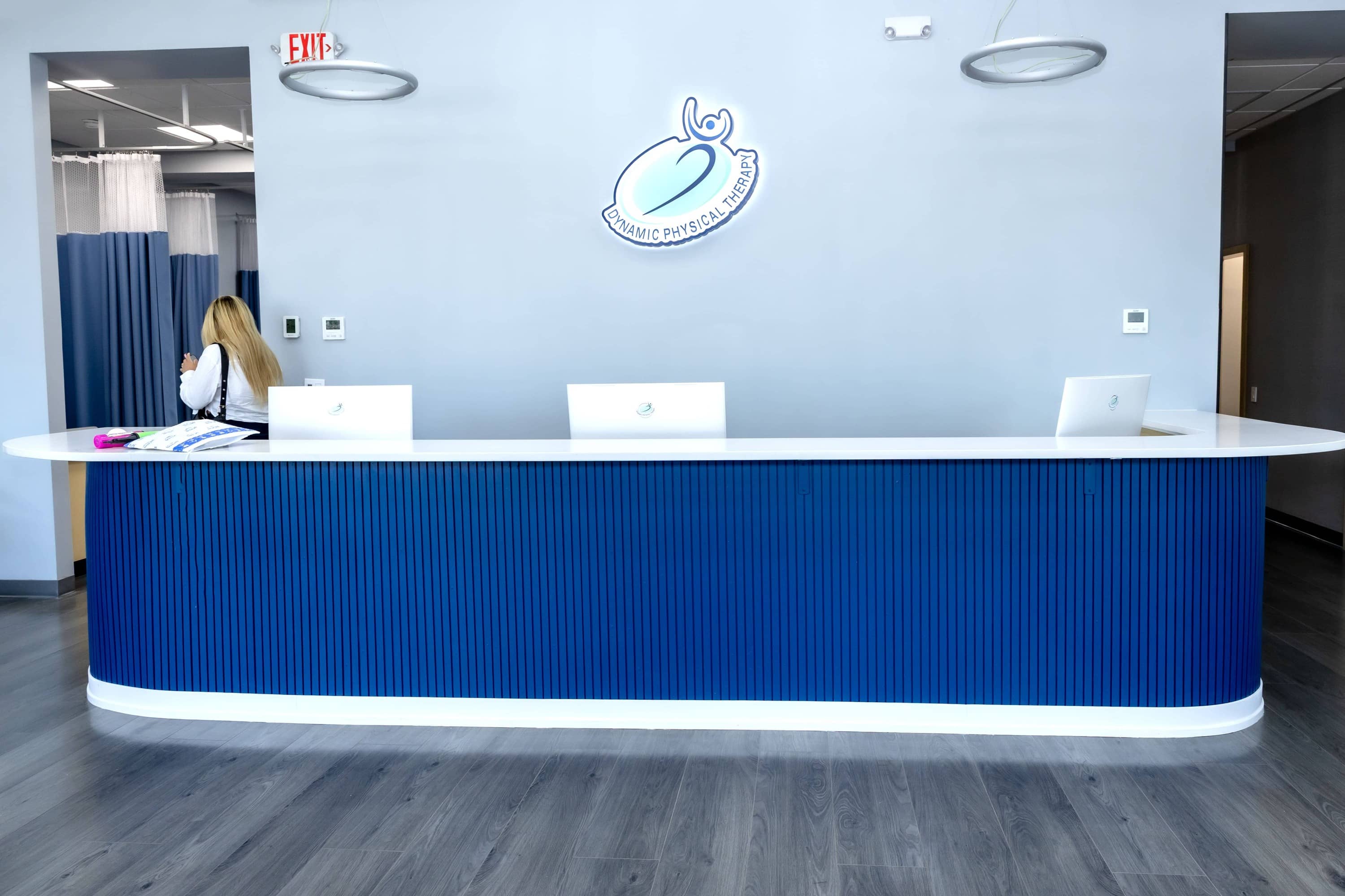 Reception and front desk at Dynamic Physical Therapy Hicksville